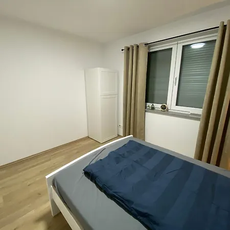 Gemuetliche 1-zimmer-wohnung 빌린겐슈베닝겐